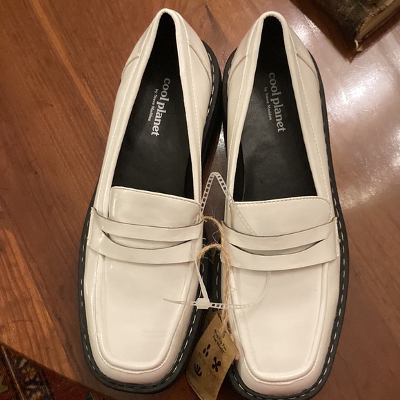 COOL PLANET BY STEVE MADDEN HAAZEL PENNY LOAFER - Picture 9 of 10